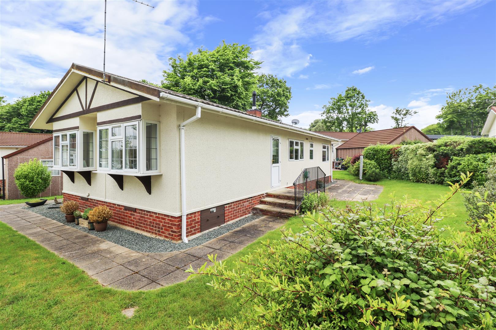 The Meadows, Deanland Wood Park Stevens and Carter